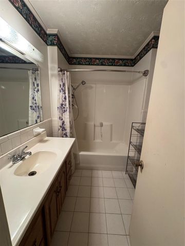 6211 Force Street, Houston, TX 77020