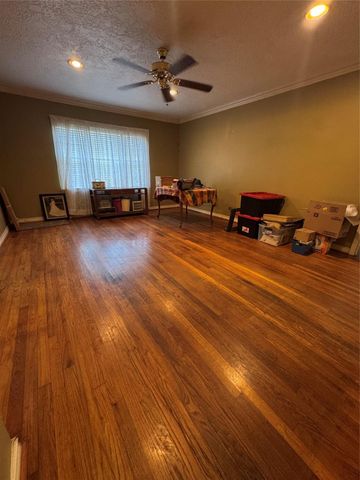 6211 Force Street, Houston, TX 77020