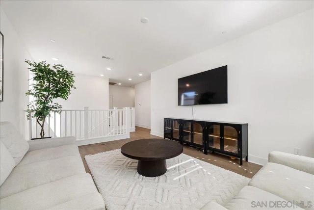 35562 Orchard Trl, Fallbrook, CA 92028