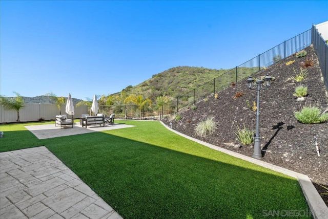 35562 Orchard Trl, Fallbrook, CA 92028