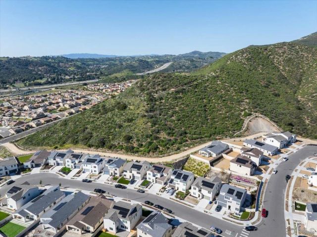 35562 Orchard Trl, Fallbrook, CA 92028