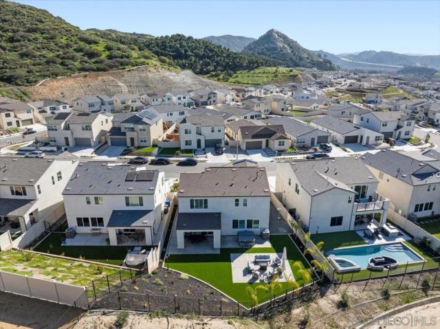 35562 Orchard Trl, Fallbrook, CA 92028