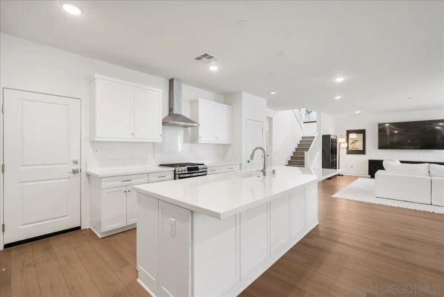 35562 Orchard Trl, Fallbrook, CA 92028