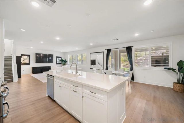 35562 Orchard Trl, Fallbrook, CA 92028