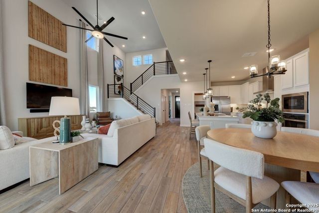 13534 Henri Castro Way, San Antonio, TX 78253