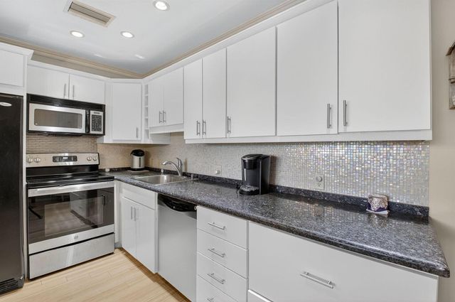 125 Suffolk C, Boca Raton, FL 33434