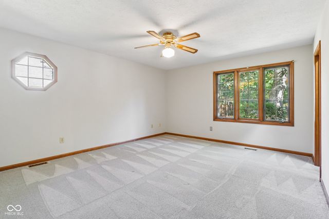 7204 W Christian Drive, New Palestine, IN 46163