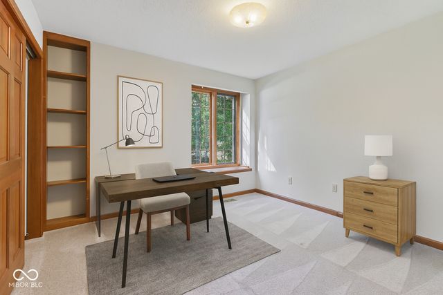 7204 W Christian Drive, New Palestine, IN 46163