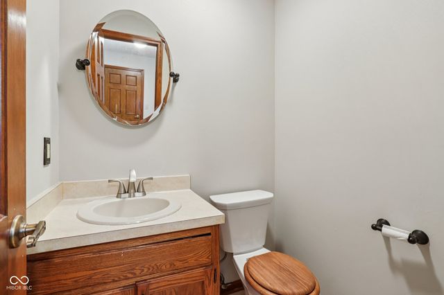 7204 W Christian Drive, New Palestine, IN 46163