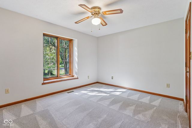 7204 W Christian Drive, New Palestine, IN 46163