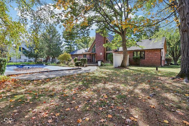 7204 W Christian Drive, New Palestine, IN 46163