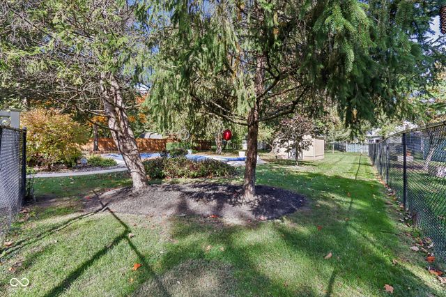 7204 W Christian Drive, New Palestine, IN 46163