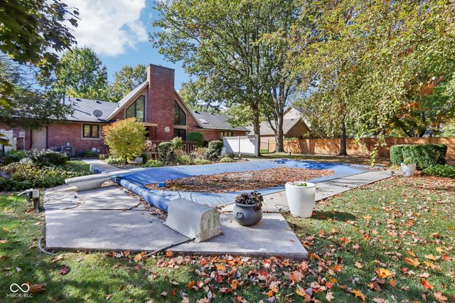 7204 W Christian Drive, New Palestine, IN 46163