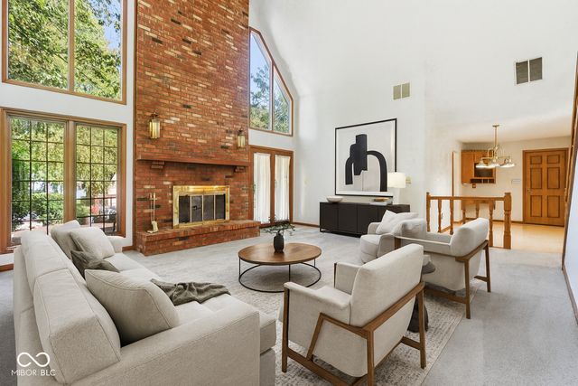 7204 W Christian Drive, New Palestine, IN 46163