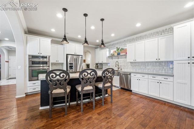 1397 Cresson Mine Drive, Colorado Springs, CO 80905