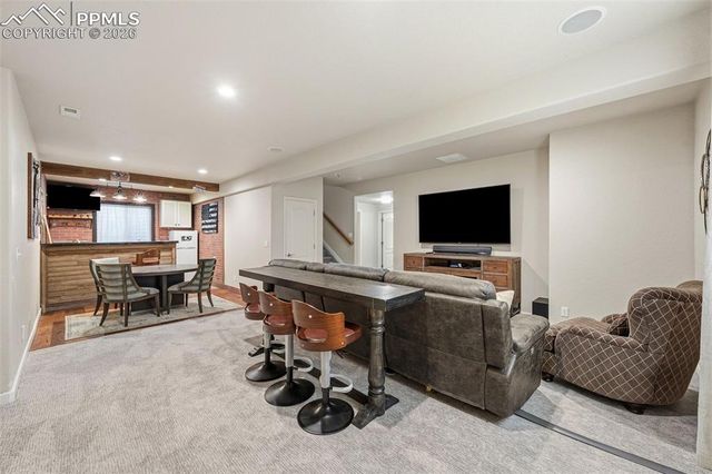 1397 Cresson Mine Drive, Colorado Springs, CO 80905