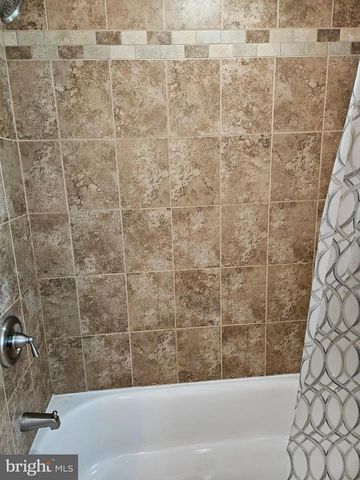 1420 E HARMONY ST, Coatesville, PA 19320