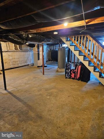 1420 E HARMONY ST, Coatesville, PA 19320