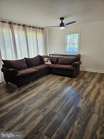 1420 E HARMONY ST, Coatesville, PA 19320