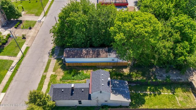 1814 Standard Ave, Louisville, KY 40210