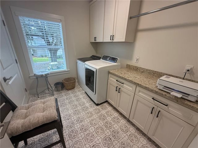 3 Lake View Cottages Court Court, St Simons Island, GA 31522