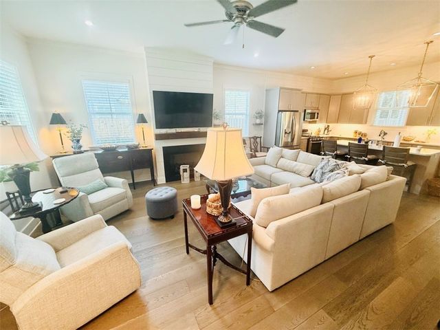 3 Lake View Cottages Court Court, St Simons Island, GA 31522