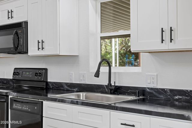 245 S 56TH Street 161, Mesa, AZ 85206