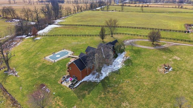 2549 Bethlehem Road, Paris, KY 40361
