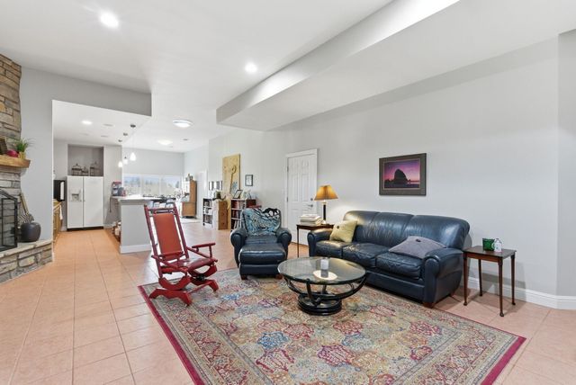 2549 Bethlehem Road, Paris, KY 40361