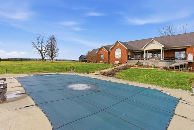 2549 Bethlehem Road, Paris, KY 40361