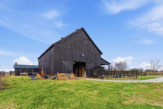 2549 Bethlehem Road, Paris, KY 40361