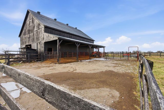 2549 Bethlehem Road, Paris, KY 40361