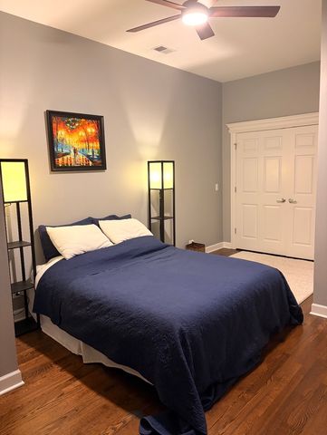 2052 W BELMONT Avenue 3, Chicago, IL 60618