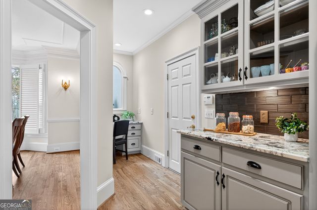 10640 N Edgewater Place, Johns Creek, GA 30097