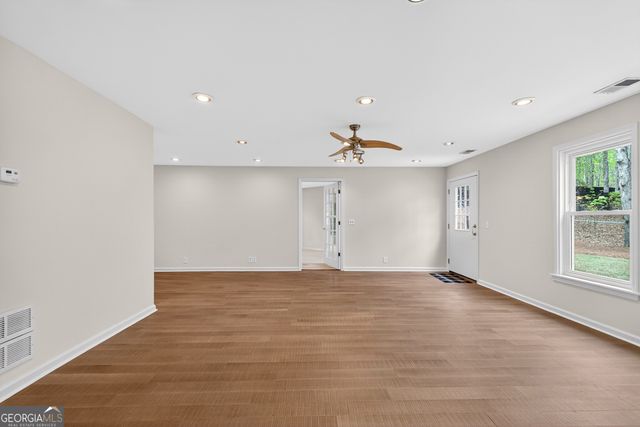 10640 N Edgewater Place, Johns Creek, GA 30097