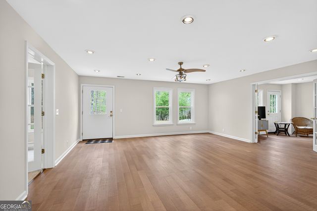 10640 N Edgewater Place, Johns Creek, GA 30097