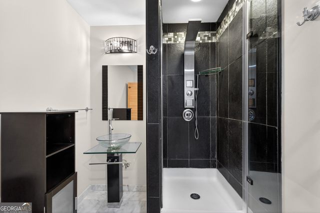 10640 N Edgewater Place, Johns Creek, GA 30097