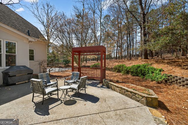 10640 N Edgewater Place, Johns Creek, GA 30097