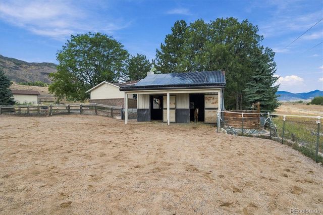 17425 W 57th Avenue, Golden, CO 80403