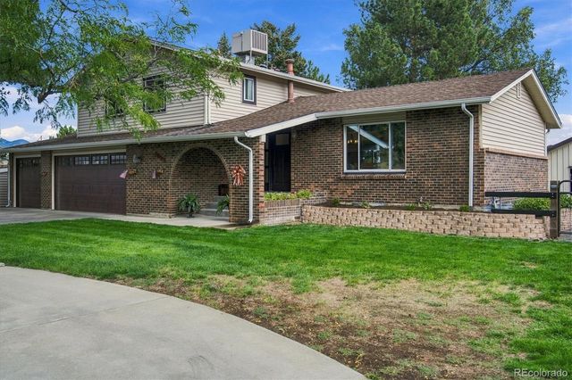 17425 W 57th Avenue, Golden, CO 80403