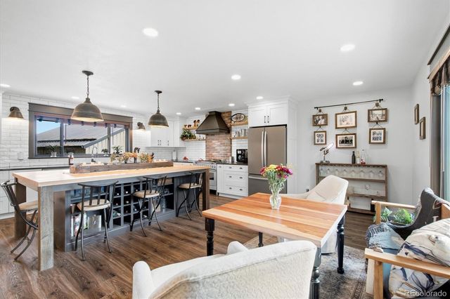 17425 W 57th Avenue, Golden, CO 80403