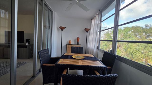 4851 NW 26TH Court 437, Lauderdale Lakes, FL 33313