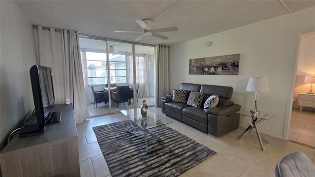 4851 NW 26TH Court 437, Lauderdale Lakes, FL 33313