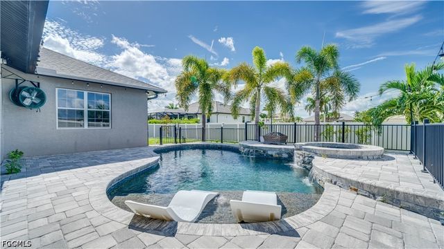 3802 SW 3rd ST, Cape Coral, FL 33991