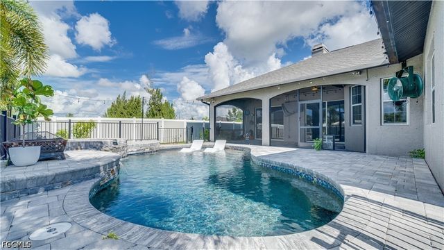 3802 SW 3rd ST, Cape Coral, FL 33991
