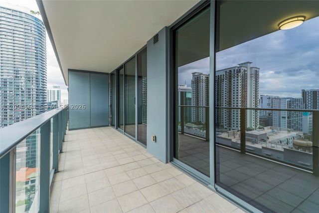 1000 Brickell Plaza 2304, Miami, FL 33131