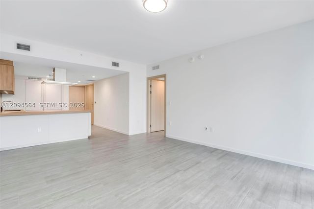1000 Brickell Plaza 2304, Miami, FL 33131