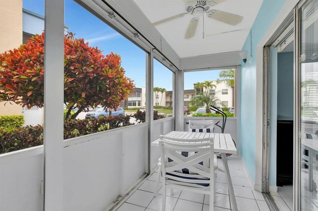 204 Burgundy E 204, Delray Beach, FL 33484