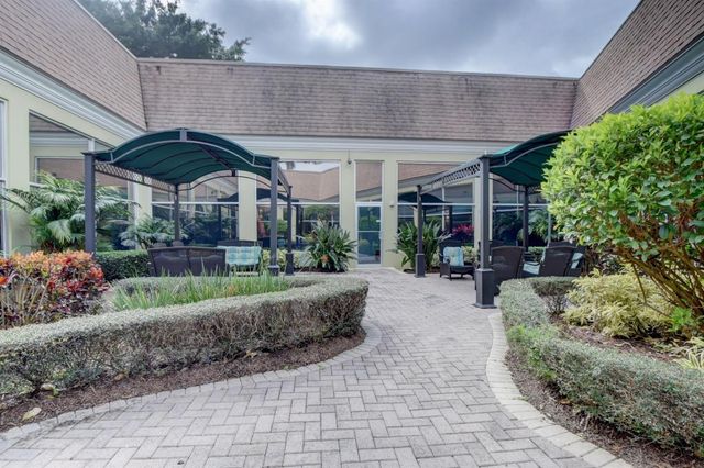 204 Burgundy E 204, Delray Beach, FL 33484