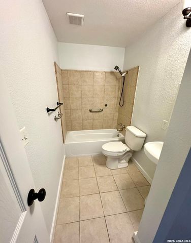 910 Cypress, Jourdanton, TX 78026